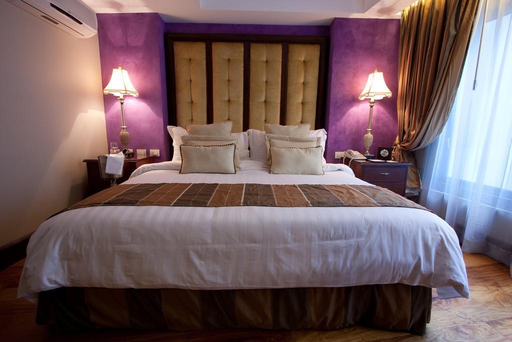 Hotel Celeste Makati Makati City Bagian luar foto