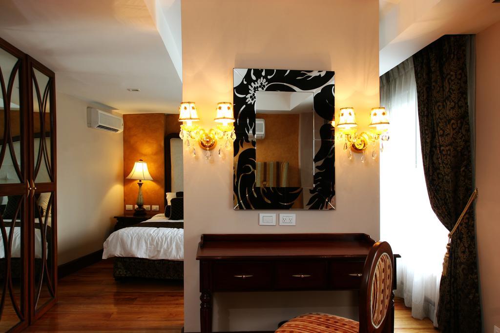 Hotel Celeste Makati Makati City Bagian luar foto