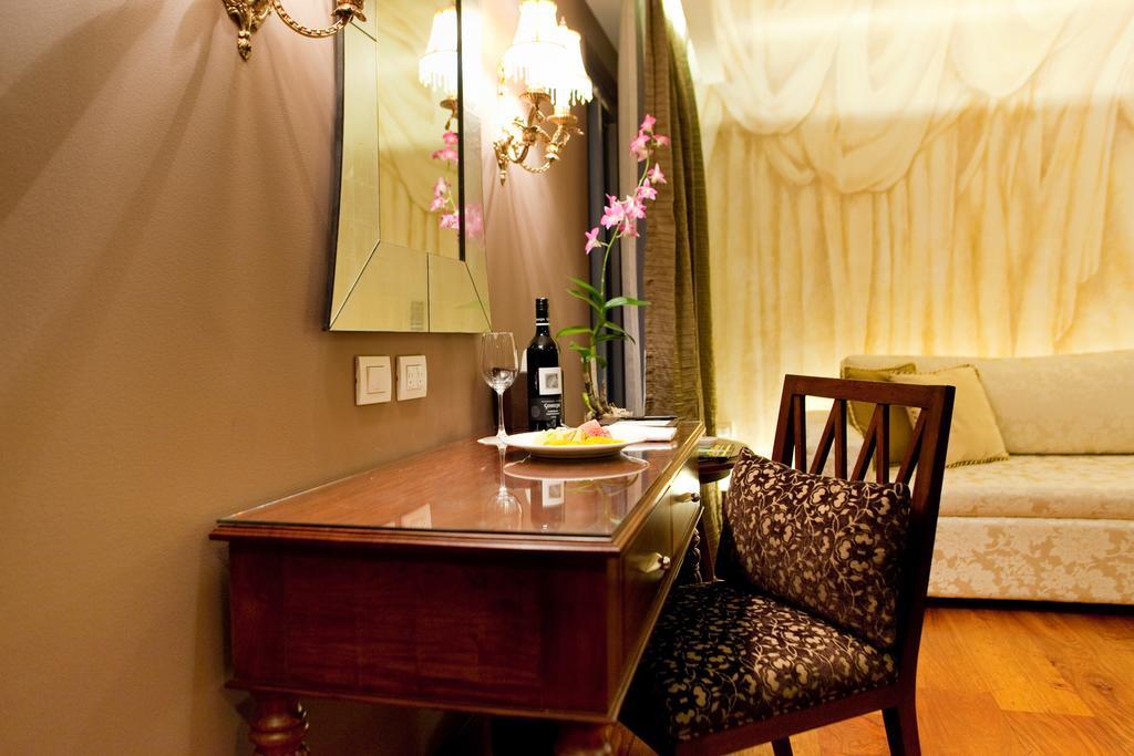 Hotel Celeste Makati Makati City Bagian luar foto