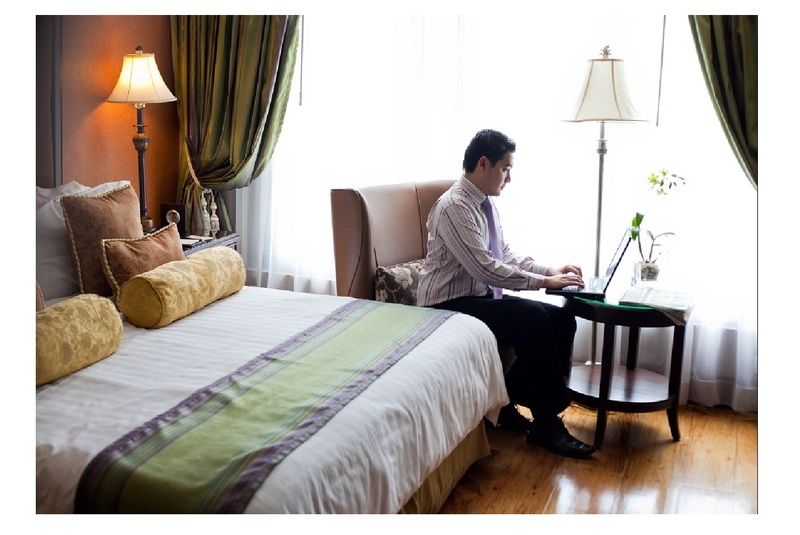 Hotel Celeste Makati Makati City Bagian luar foto