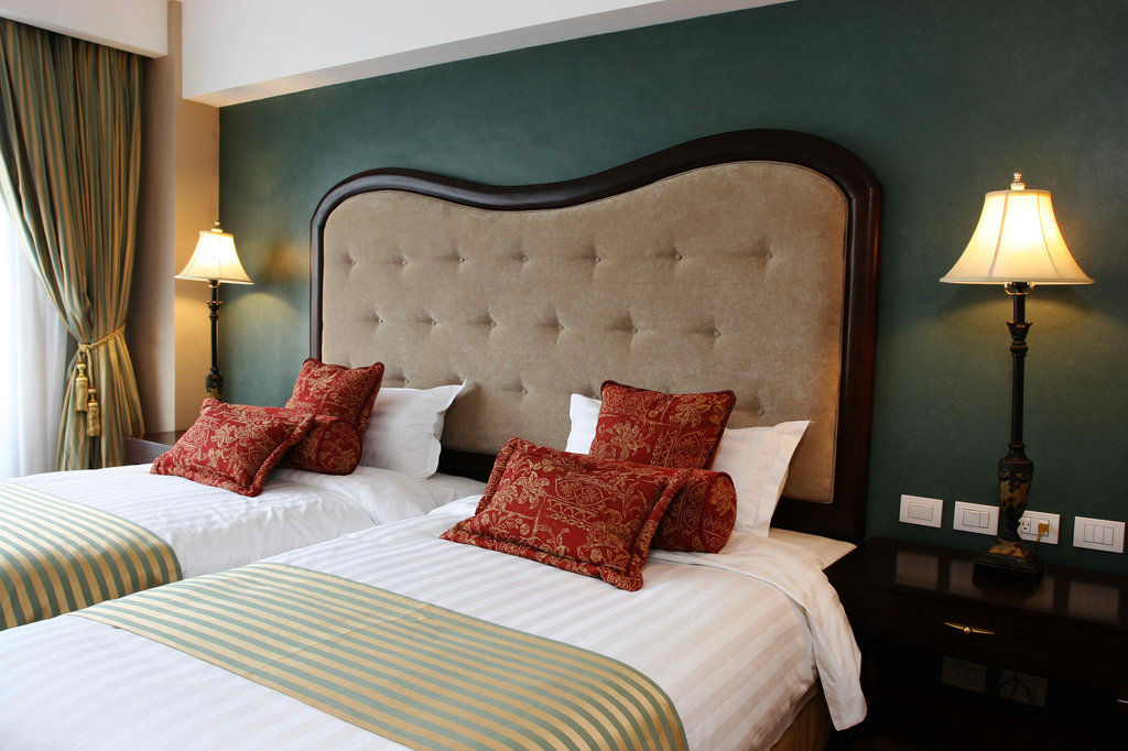 Hotel Celeste Makati Makati City Bagian luar foto