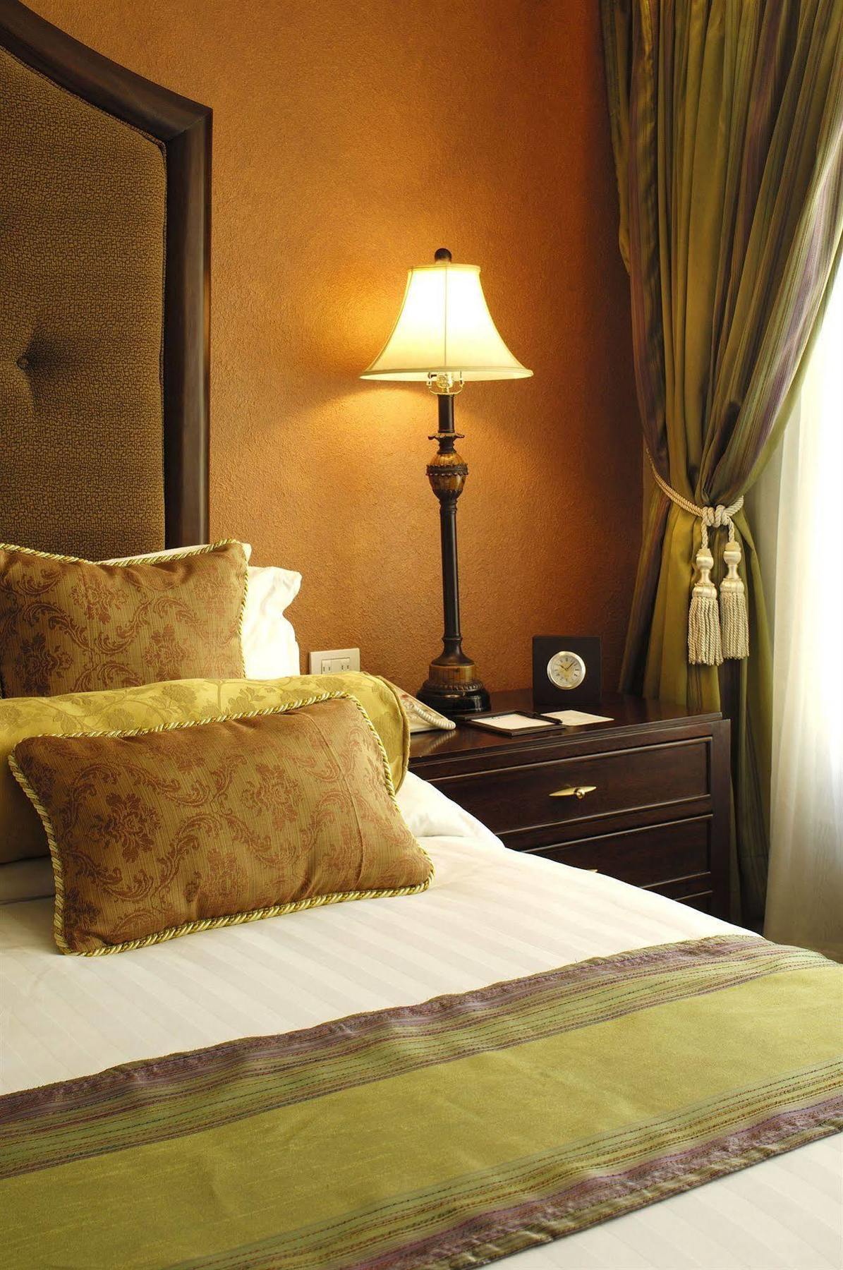 Hotel Celeste Makati Makati City Bagian luar foto